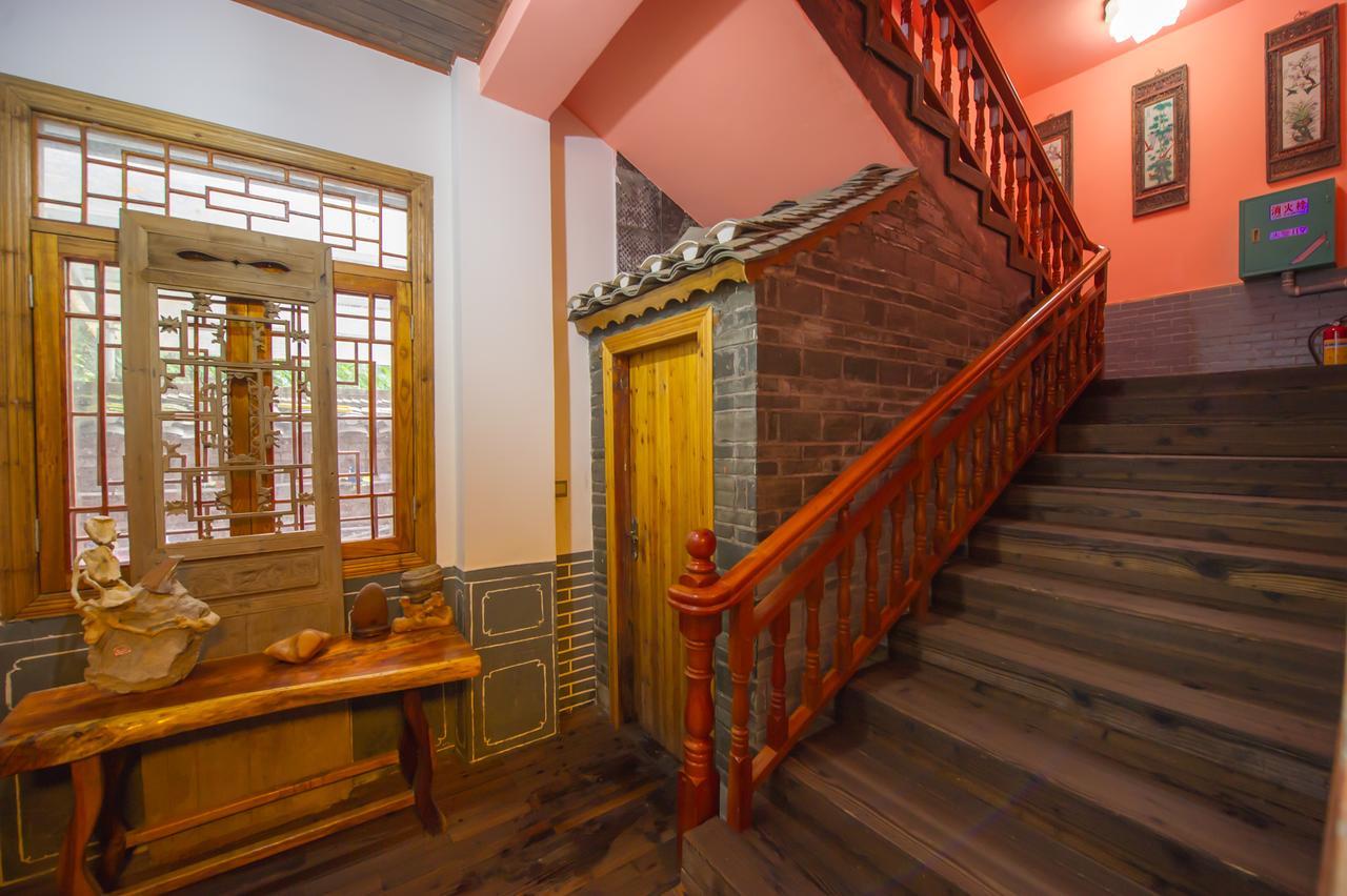 מלון Yangshuo Scenic Mountain Retreat מראה חיצוני תמונה
