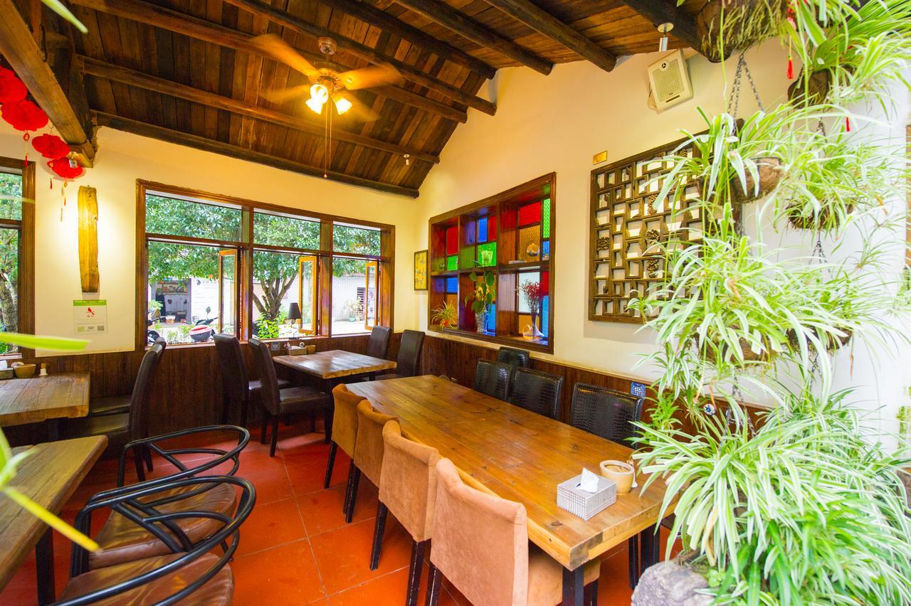מלון Yangshuo Scenic Mountain Retreat מראה חיצוני תמונה