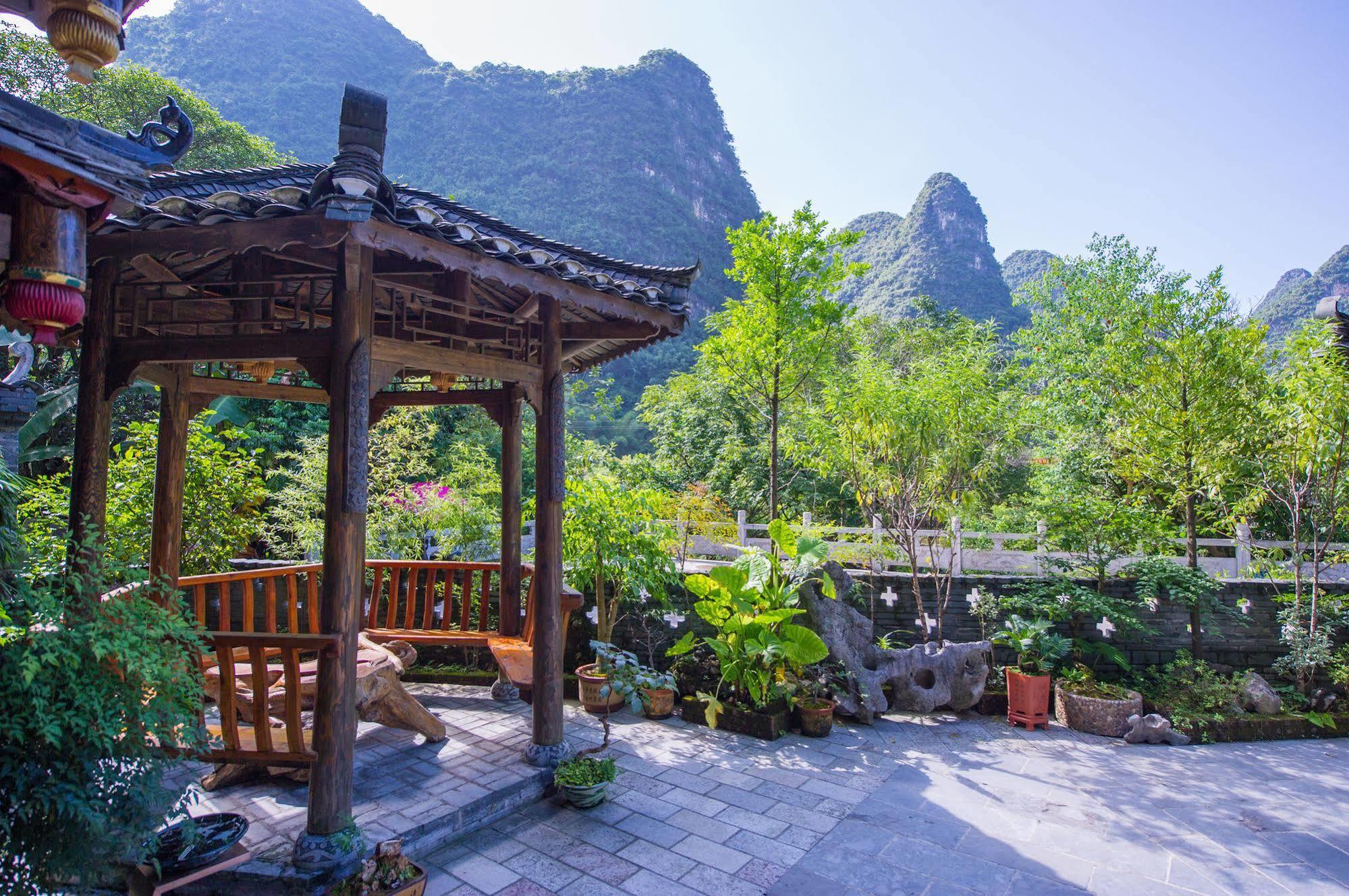 מלון Yangshuo Scenic Mountain Retreat מראה חיצוני תמונה
