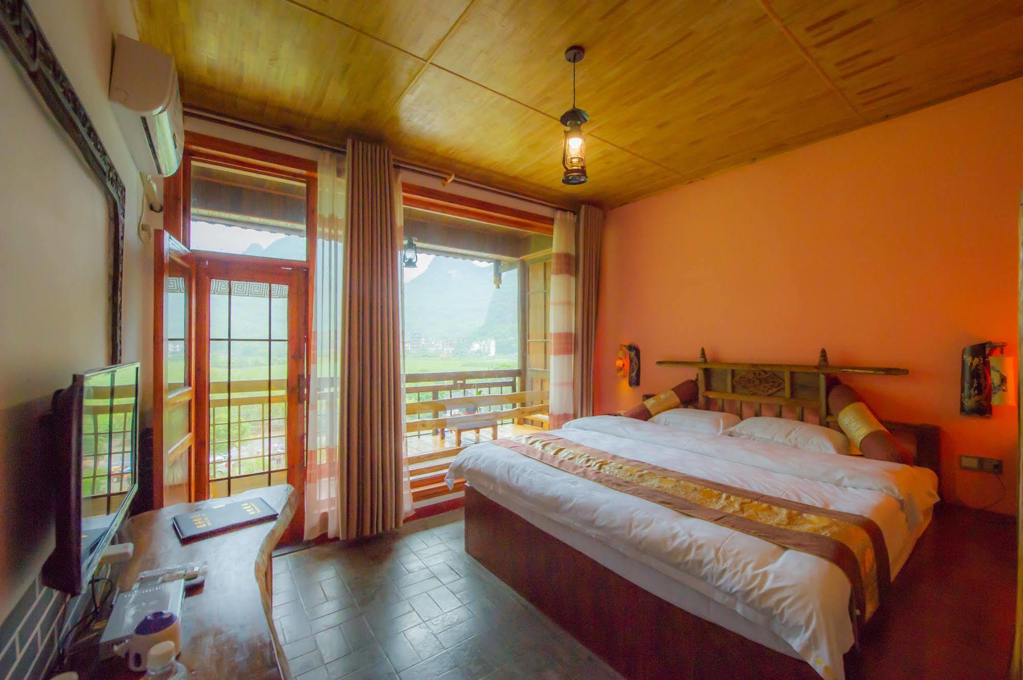 מלון Yangshuo Scenic Mountain Retreat מראה חיצוני תמונה