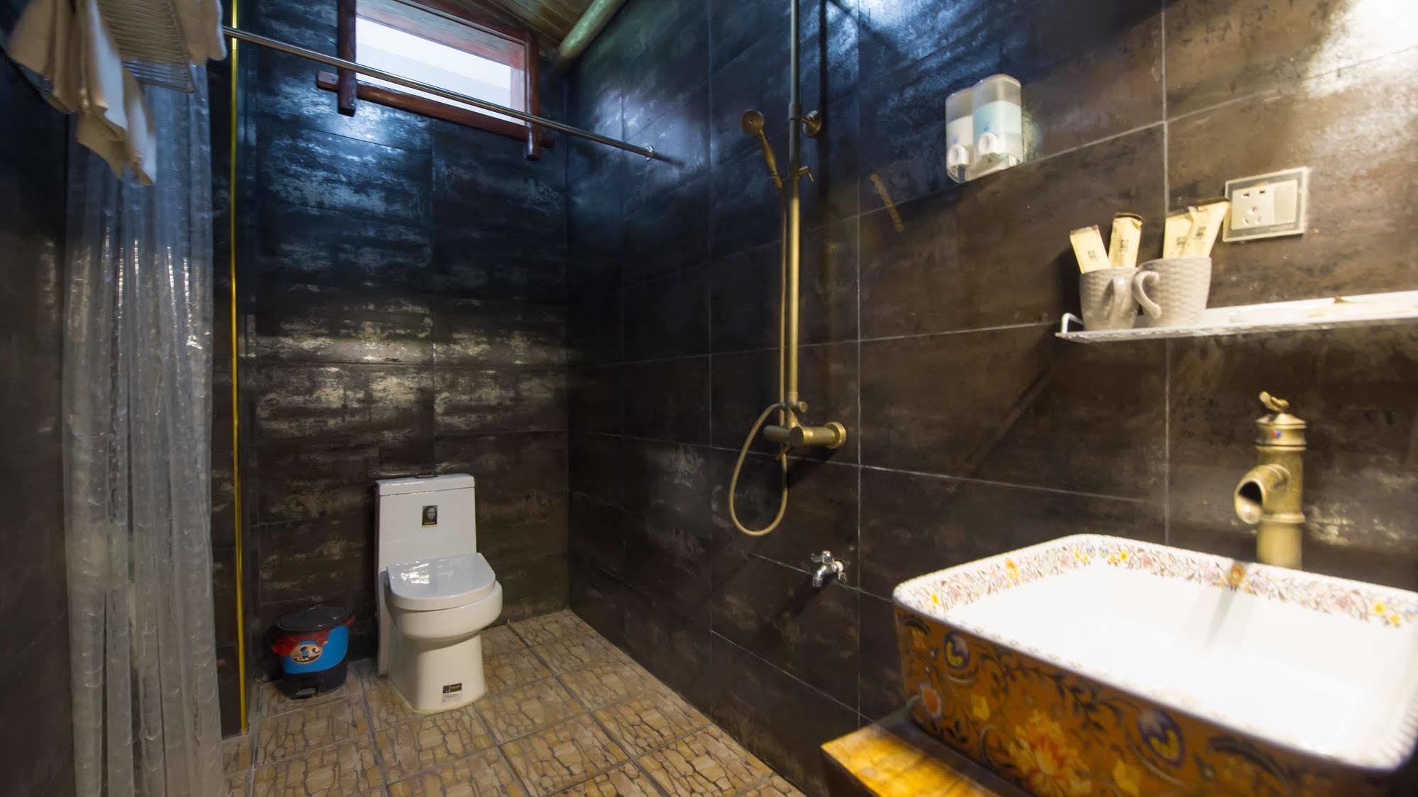 מלון Yangshuo Scenic Mountain Retreat מראה חיצוני תמונה