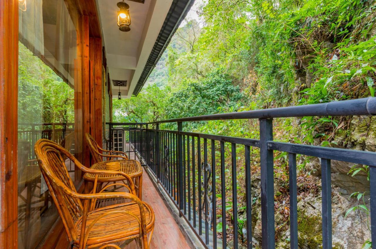מלון Yangshuo Scenic Mountain Retreat מראה חיצוני תמונה